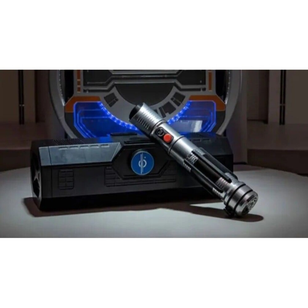Star Wars Galactic Starcruiser Halcyon Legacy Lightsaber Galaxy's Edge Retired